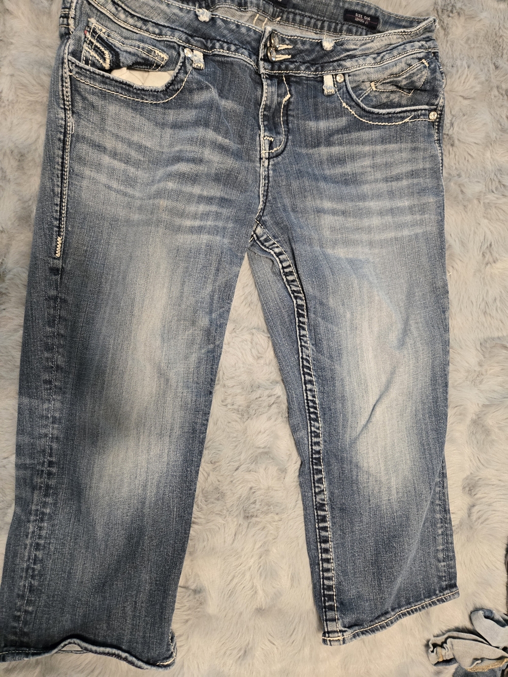 Vigoss The Chelsea Capri Denim Jeans Rhinestone Sequins Flap Pocket 13/14